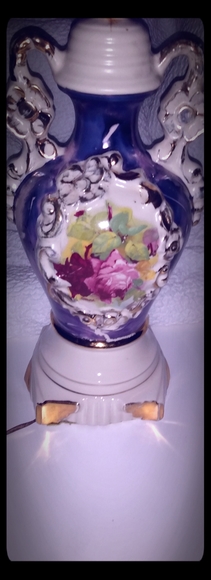 Antique porcilen Ulrich signed hand painted lamp - Picture 1 of 5